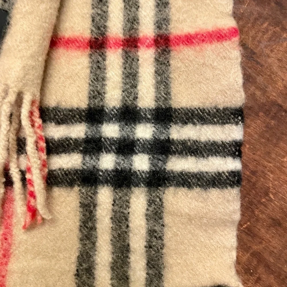 - Woolmark 100% wool scarf Vintage - Picture 4 of 4